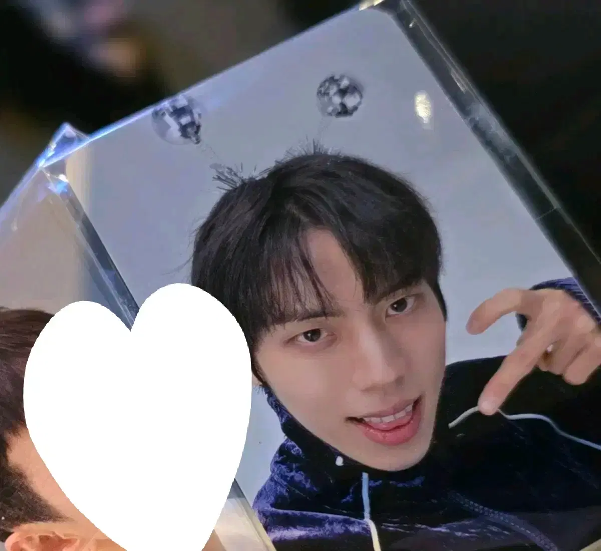 thumbnail-0
